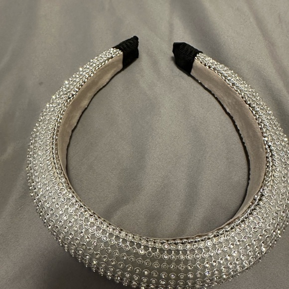 Brand new glitter headband - Picture 2 of 3